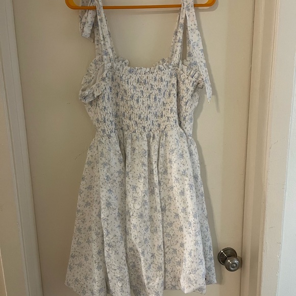 Floral Dress with Tie Straps and bubble hem - Picture 3 of 4